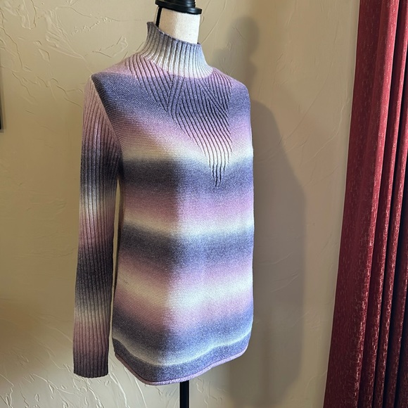 ABSOLUTELY BRAND NEW NEVER WORN beautiful pink and purple mock neck sweater - Picture 1 of 5